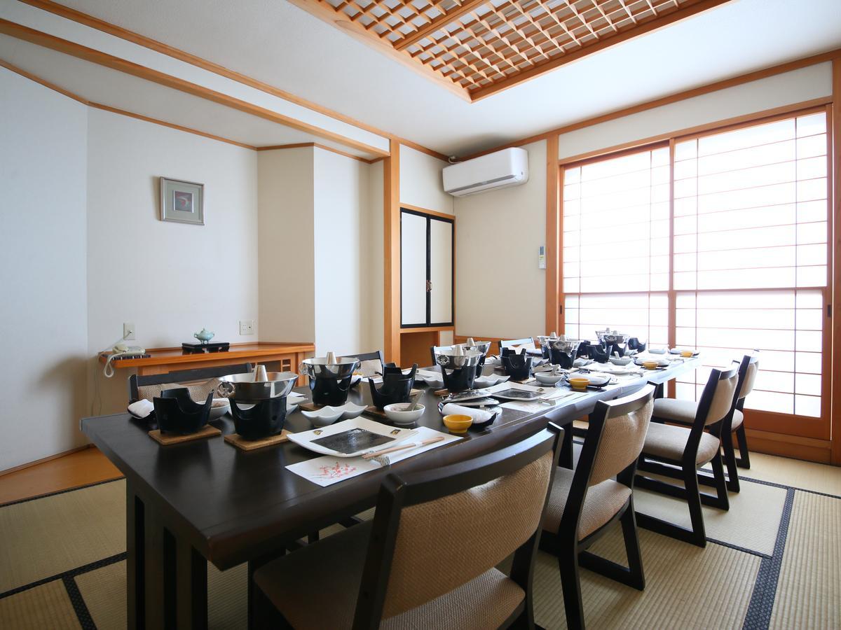 Fuji Ginkei Hotel Fujikawaguchiko Exterior photo